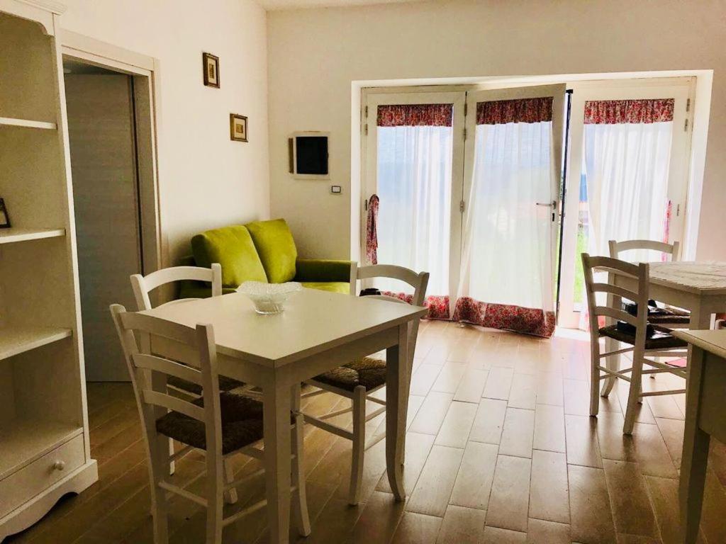 Residence Villa Gioia San Severino Lucano Esterno foto